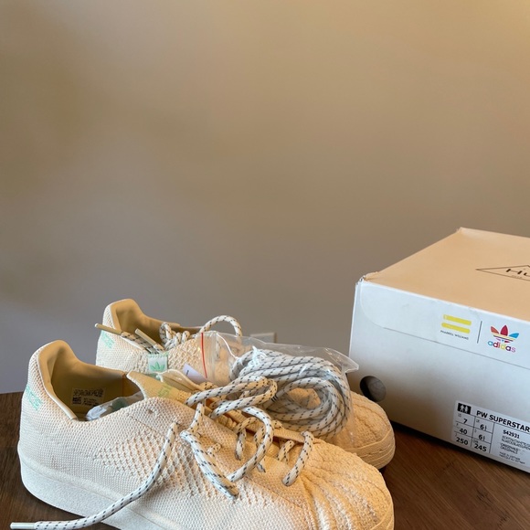 Adidas - Stan Smith Human Race - Picture 5 of 6